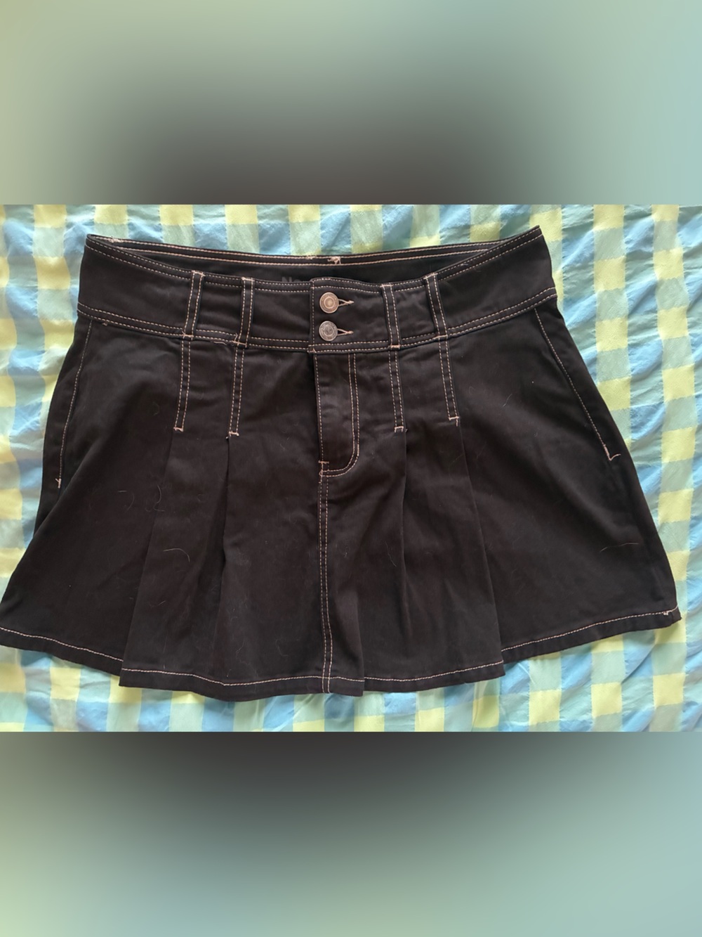 Y2K Black Pleated Mini Skirt contrast stitch